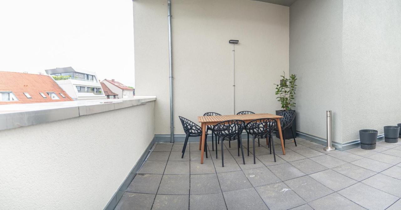 Soulfactory Budget Neu-Ulm Exterior photo